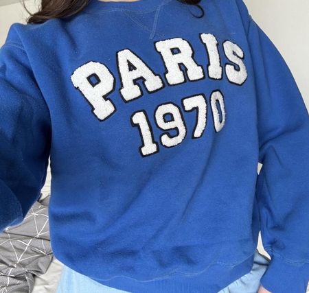 gros pull bleu « paris »